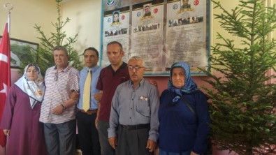 Şehit Öğrenciler İçin Yapılan 'Şehitler Köşesi' Açıldı