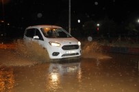 SAHİL YOLU - Zonguldak'ta Yollar Sular Altında Kaldı