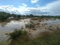 GÜRKAN DEMIRKALE - Amasya'da 6 Köyü Sel Vurdu