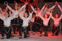 ANADOLU ATEŞI - Ayvalık'ta 'Ateşin Dansı' İlgi İle İzlendi