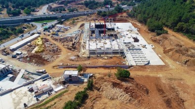 Başkan Gürün Bodrum Otogarında İncelemelerde Bulundu