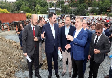 Çevre Ve Şehircilik Bakanı Murat Kurum,'Kentsel Dönüşüm Bilgilendirme Toplantısı'na Katıldı