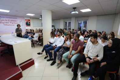 Evlilik Okulu'nun 40. Dönem Eğitimlerine 40 Çift Katıldı.