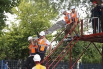 İtfaiye'den Tatbikatlı Eğitim