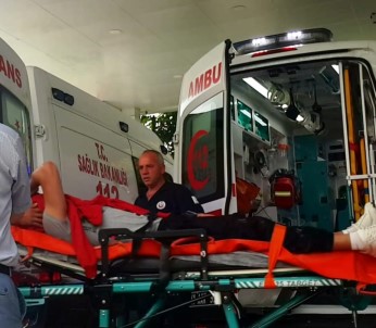 Kocaeli'de İşten Çıkartılan Şahıs Fabrika Önünde Ateş Açtı Açıklaması 2 Yaralı