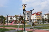 Kocasinan'da Parklar Daha Güvenli Ve Daha Huzurlu