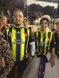 ŞAHIT - Mardinli Gelin Ve Damat Düğünde Fenerbahçe Forması Girdi