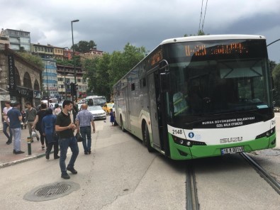 (Özel) Otobüs Önce Çarptı, Sonra Kaçtı