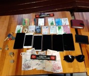 Ümraniye'de İki Hırsız Bekçiler Tarafından Yakalandı