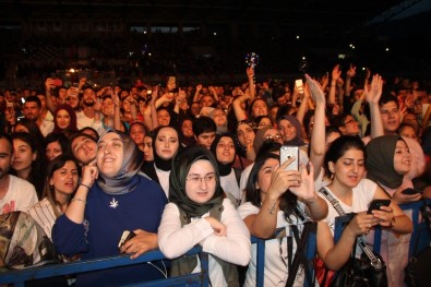 10 Bin Kişi 100. Yılı Coşku İçinde Kıraç İle Kutladı