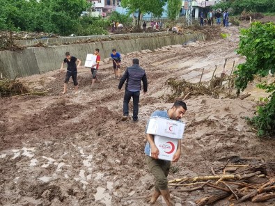 Göreve Başladığı Gün Selzedelere Yardıma Koştu