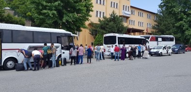 İstanbul Seçimi İçin Otobüslerle Yola Çıktılar