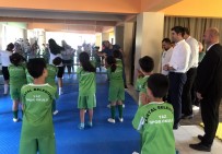 Kartal'da Yaz Spor Okulları'nda Çocuklar Eğitim Alıyor