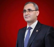 İSİM DEĞİŞİKLİĞİ - 'Kütahyaspor'un Başarısı İçin Belediyenin Tüm İmkanları Kullanılacaktır'