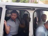 OSMAN YıLMAZ - Taciz İddiasıyla Bıçakladığı Şahsı Öldüren Genç Tutuklandı