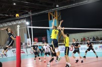 TÜRKIYE VOLEYBOL FEDERASYONU - Yıldız Erkekler Voleybol Derbisi Beşiktaş'ın