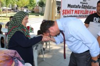 PIYADE - Aloğlu, Şehit Ailesiyle Yakından İlgilendi