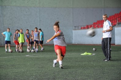 Büyükşehir'in Yaz Okulları İçin Kayıtlar Başlıyor