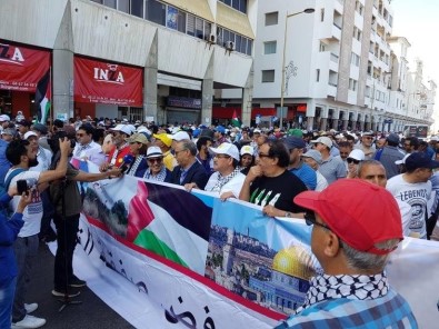 Faslılar 'Yüzyılın Anlaşması'nı Protesto Etti