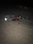 Gaziantep'te Motosiklet İle Otomobil Çarpıştı Açıklaması 1 Ölü