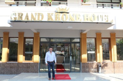 İsviçre'den Geldi, Çınarcık'a Modern Bir Otel Kazandırdı