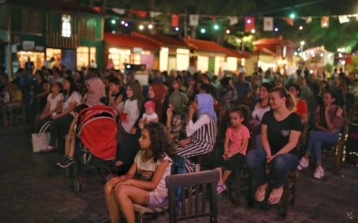 Kepez'den Nostaljik Yeşilçam Sokağı