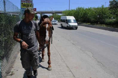 Atıyla Beraber Askere Gitmek İçin Sivas'tan Yola Koyuldu