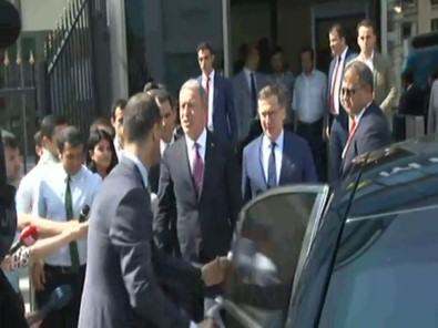 Bakan Akar, Akşener Görüşmesi