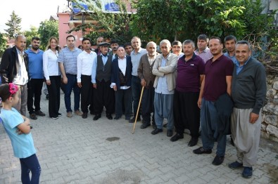 Başkan Bozdoğan, Mahallerde Vatandaşlarla Buluşuyor