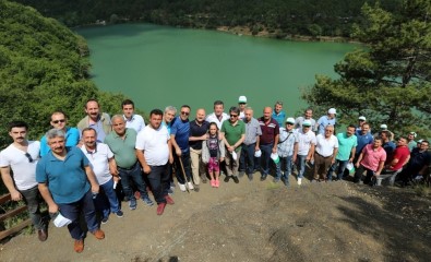 Boraboy Gölü Tabiat Parkı'nda Doğa Yürüyüşü