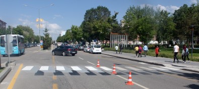 Büyükşehir'den 'Yaya Öncelikli Trafik' Düzenlemesi