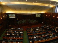 Kosova'dan FETÖ'cülerin Sınır Dışı Edilmesi Raporuna Onay