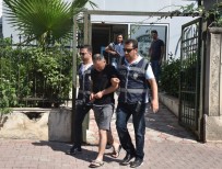 BANKAMATIK - Bankamatik Önünde Pusuya Yattı, Polisten Kaçamadı