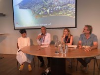 YASAL DÜZENLEME - Başkan Tarhan, Amsterdam'da Mezitli'yi Anlattı