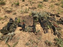 TERMAL KAMERA - Hakkari'deki Terör Operasyonlarında Silah Ve Mühimmat Ele Geçirildi
