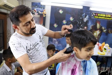 Kur'an-I Kerim Öğrenen Çocuklara Ücretsiz Tıraş