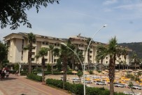 BEACH - Milyon Dolarlık Beş Yıldızlı Otel Kaderine Terk Edildi