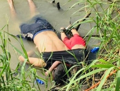 ABD sınırında kahreden görüntü!