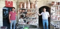 YUMURTA - Anadolu'nun En Büyüklerinden Taşhan'da El Sanatları Yaşatılıyor