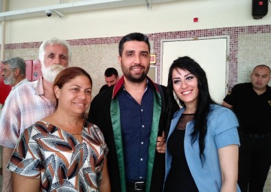 Ayşe Öğretmen Beraat Etti