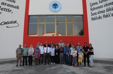 Batman Üniversitesi Rektörü Durmuş Açıklaması 'Kardeşliğimizi Pekiştiren Projeleri Destekliyoruz'