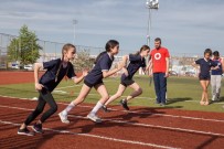 KUMBURGAZ - Büyükçekmece Belediyesi Spor Akademisi Başarıdan Başarıya Koşuyor