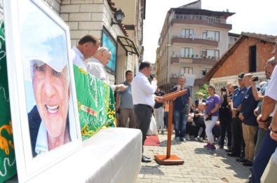 Eğitim Mimarını Sevenleri Uğurladı