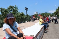 El İşi Yapan Kadınlardan Başkana Tepki