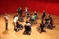 ZEYNEP GÜLMEZ - Engellilerin Engelsiz Filmi 'Adım Adım' İzleyici İle Buluşmayı Bekliyor