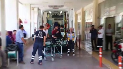 GÜNCELLEME - Şanlıurfa'da İki Aile Arasında Silahlı Kavga Açıklaması 8 Yaralı