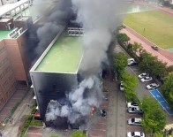 Güney Kore'de İlkokulda Yangın Açıklaması 2 Yaralı