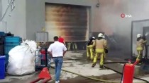 FABRİKA YANGINI - İstanbul'da yine fabrika yangını!