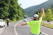 EMNIYET KEMERI - Jandarma Ve Polis Ekipleri Tatil Yolunda Denetimlerini Sürdürüyor