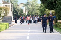 BEDELLI ASKERLIK - Sakarya İl Jandarma Komutanlığında Görevli 58 Asker Erken Terhis Oldu